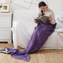 Load image into Gallery viewer, 3 Sizes Mermaid Tail Blanket Yarn Knitted Handmade Crochet Mermaid Blanket Kids Throw Bed Wrap Super Soft Sleeping Bed